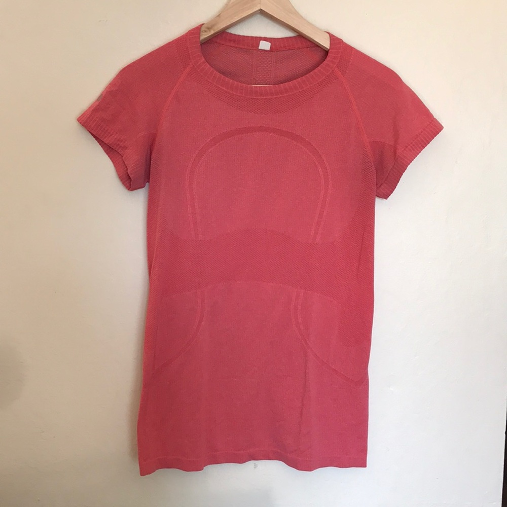 Lululemon Swiftly Tech Peach T-shirt